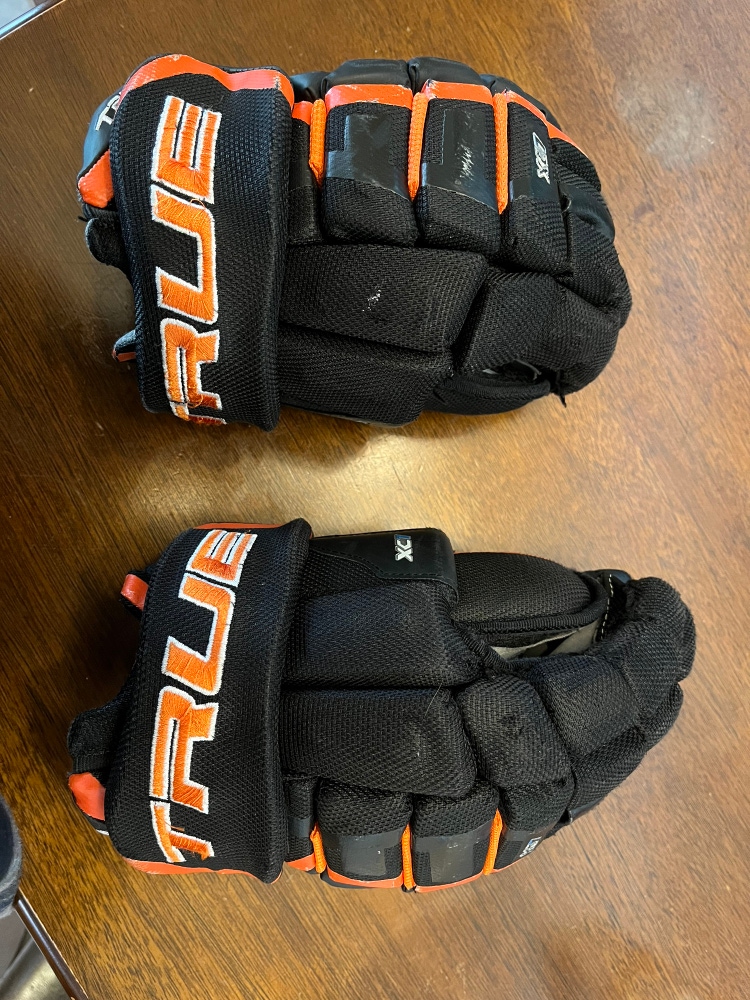 True 11"  XC7 Gloves