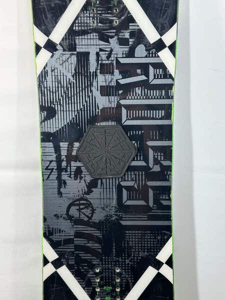 1515 Rossignol Jibsaw Magtek Mens Snowboard Size 159 cm