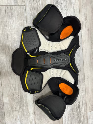 Used Ccm Super Tacks As1 Jr. Large Hockey Shoulder Pads