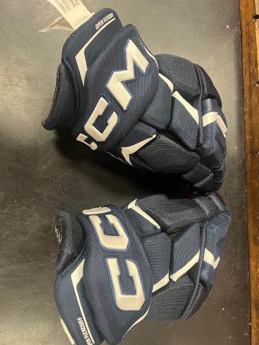 Ccm ft 6 pro gloves