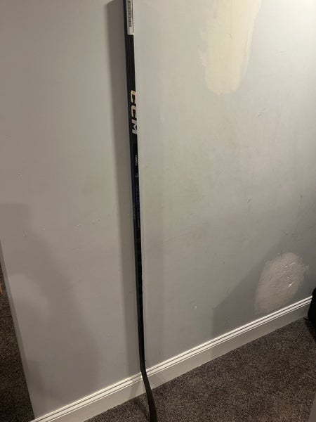 Senior Left Hand P28 Pro Stock RibCor Trigger 7 Pro Hockey Stick
