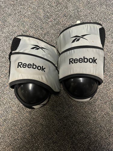Reebok Goalie Knee Pads