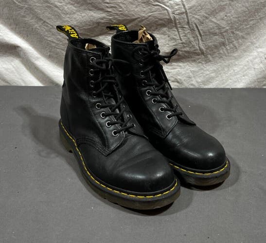 Dr. Martens Solf Black Leather 8-Hole Boots AirWair Soles US 9/10 EU 42 MINTY