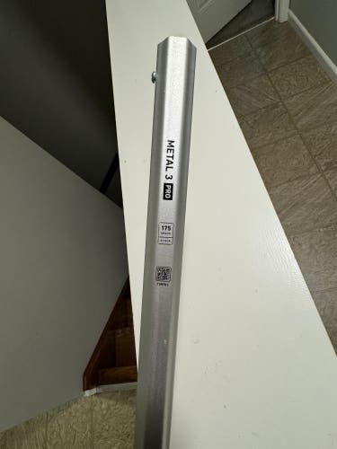 New StringKing Metal 3 Pro 175 Shaft