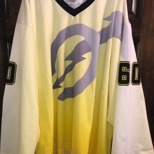 USED RUSSIAN HOCKEY JERSEY SIZE 60