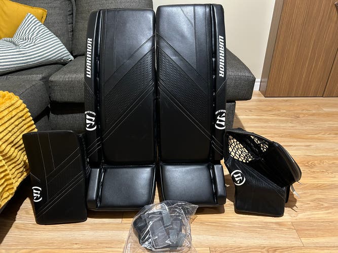 33" Regular  Ritual G6 E+ Goalie Full Set
