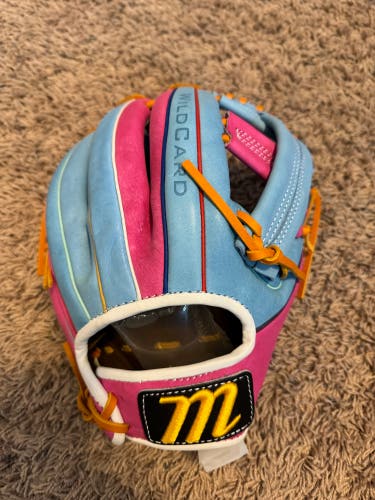 1st Edition - New Marucci WILDCARD RHT Baseball Glove 11.75" Cotton Candy!