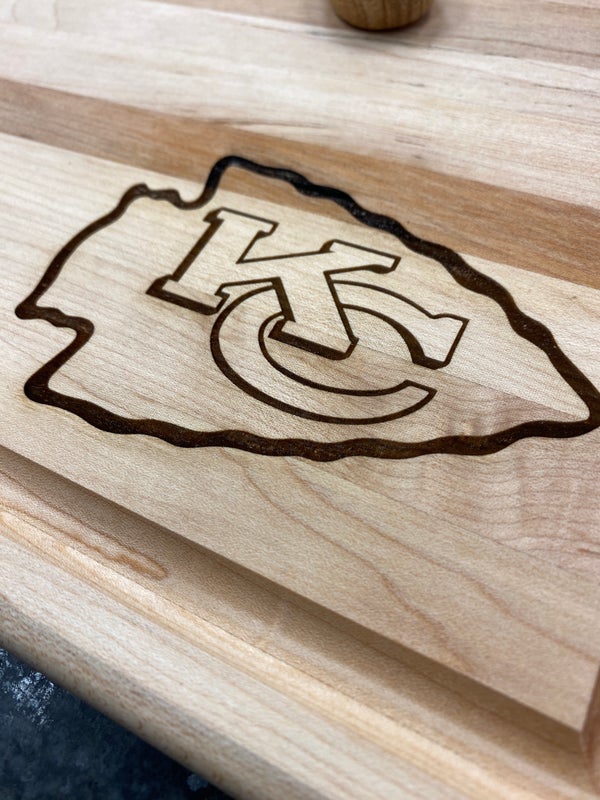 Kansas City Chiefs - NFL Canadian made Maple Cheese Board With Tools