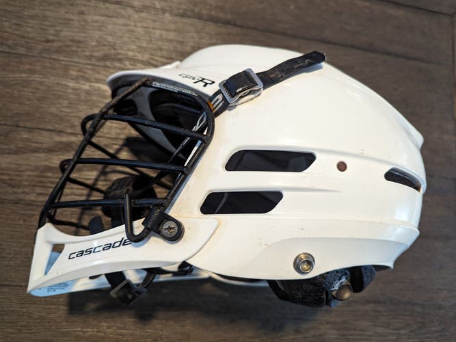 Cascade CPV-R White Lacrosse Helmet Adjustable Fit S/M-R Face Mask Chin Strap