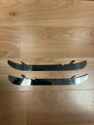 Used Bauer LS Pulse Hockey Skate Steel Blades 212 mm