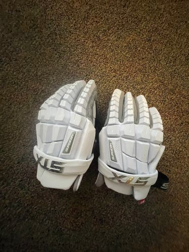 New Goalie STX Large Rzr Lacrosse Gloves