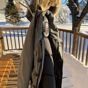 Canada Goose Banff Parka