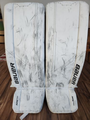 Bauer Supreme M5 Pro Goalie Leg Pads- XL