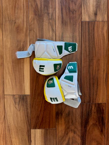 Adult Gently Used Redwoods Large/Extra Large Epoch Integra Elite Arm Pads