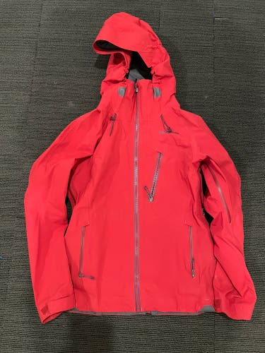 Red Small Patagonia Untracked Jacket