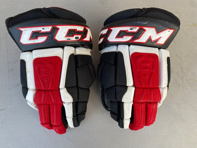 CCM U+08 Crazy Light Pro Stock Hockey Gloves 14" 5256