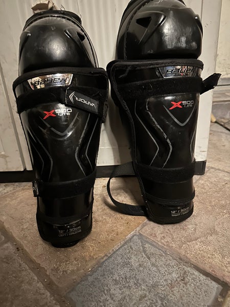 Junior Bauer 12" vapor x900 lite Shin Pads