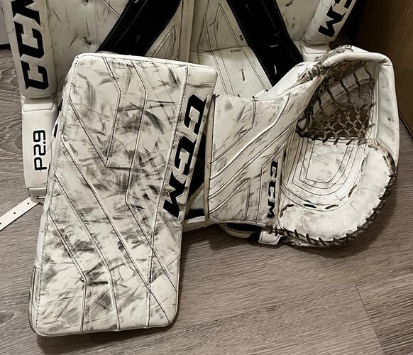 CCM Regular Axis 1.9 Glove and Blocker