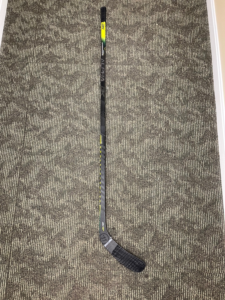 Warrior Alpha Dx Hockey Stick.