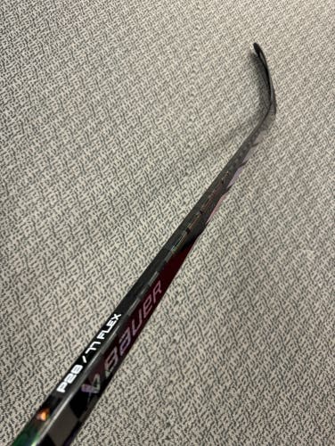 Bauer Proto R P28 curve 77 flex right hand stick