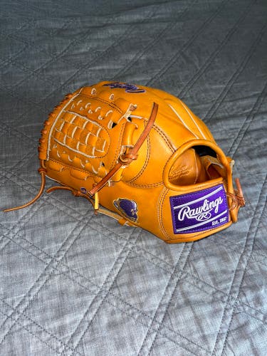 College Issued Rawlings Pro Preferred