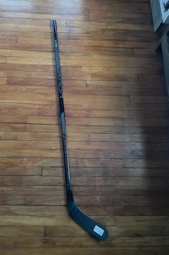 Intermediate Left Hand P88 Vapor 3X Pro Hockey Stick