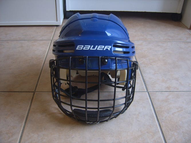 Excellent Like New Condition Bauer BHH4500 Hockey Helmet sz Senior Small Blue Canucks Maple Leafs
