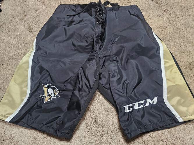 PITTSBURGH PENGUINS CCM PP10 NEW Player Hockey Pant Shells Small Pro Stock Gold