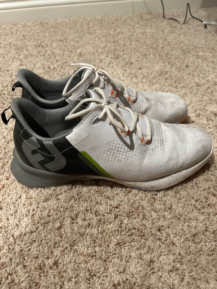 Size 14 Foot-joy Golf Shoes