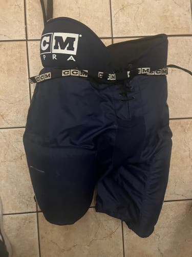 Senior XL CCM Supra Hockey Pants