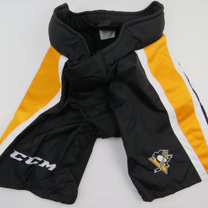 New CCM Pittsburgh Penguins NHL Pro Stock Hockey Player Girdle Pant Shell XL 9K