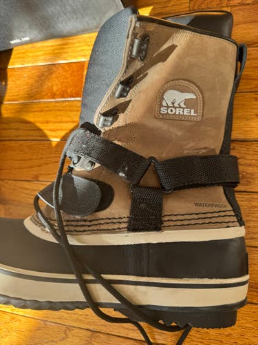 Sorel Mens size 9 Waterproof Boots ! Snow,Winter,snowmobile,hiking