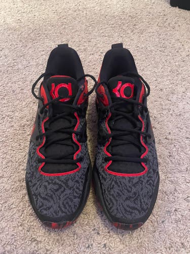 Used Size 11.5 (Women's 12.5) Nike KD 15 Shoes