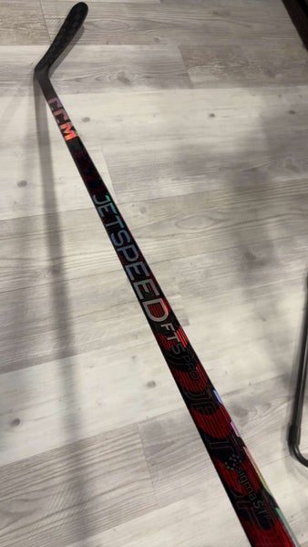 Senior Right Handed P90 JetSpeed FT5 Pro Hockey Stick