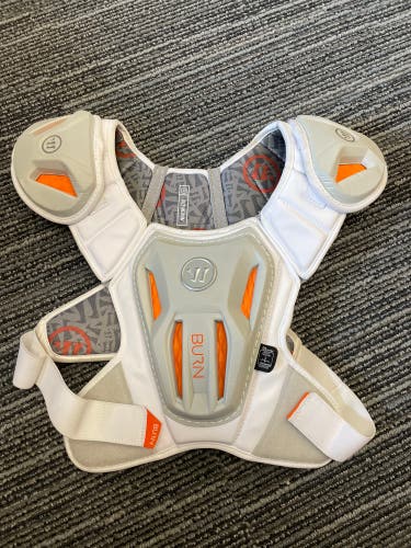 Used Medium Warrior Burn Shoulder Pads