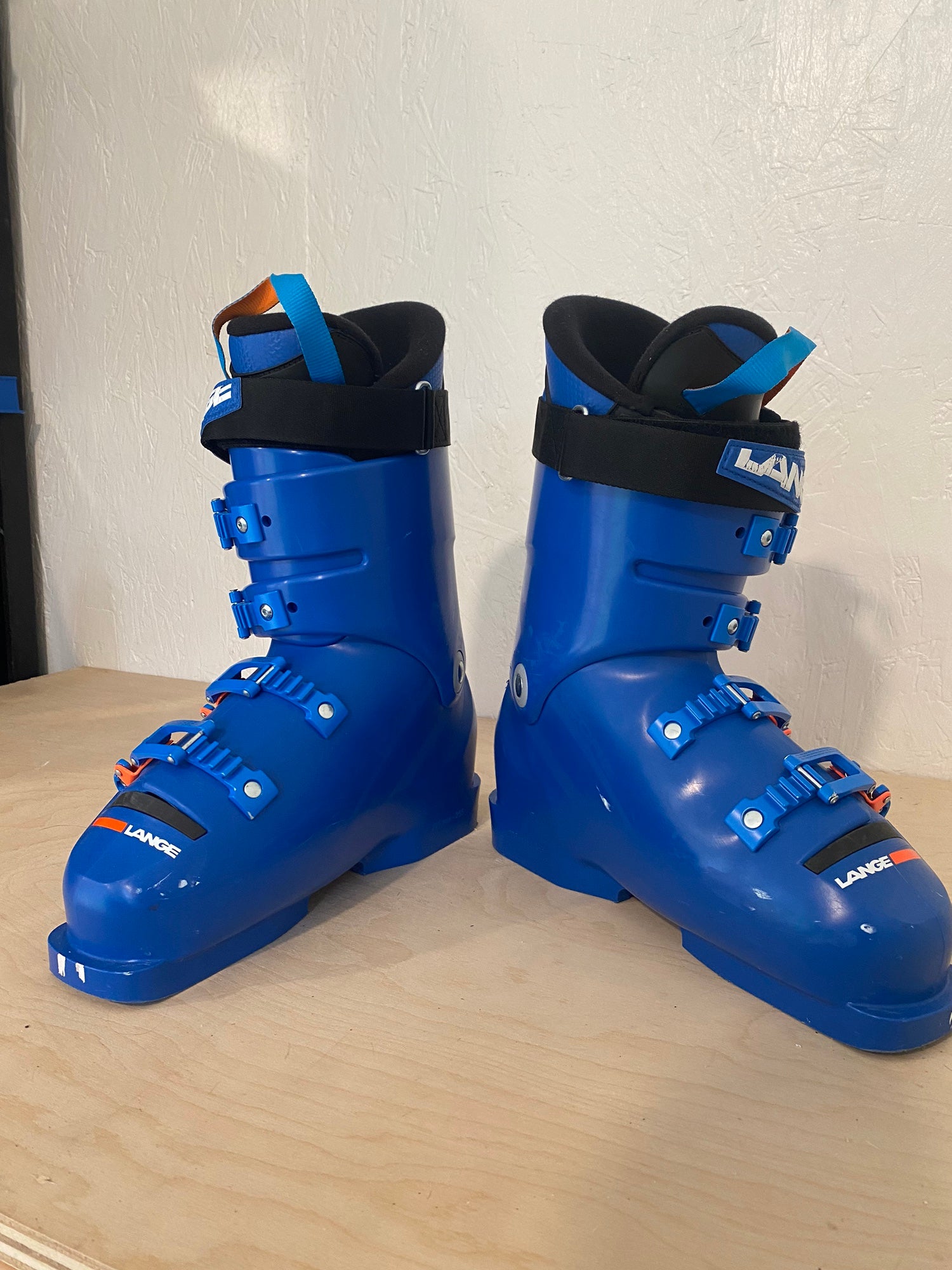 Lange RS 70 SC Ski Boots 25/25.5 | SidelineSwap | Buy and Sell on