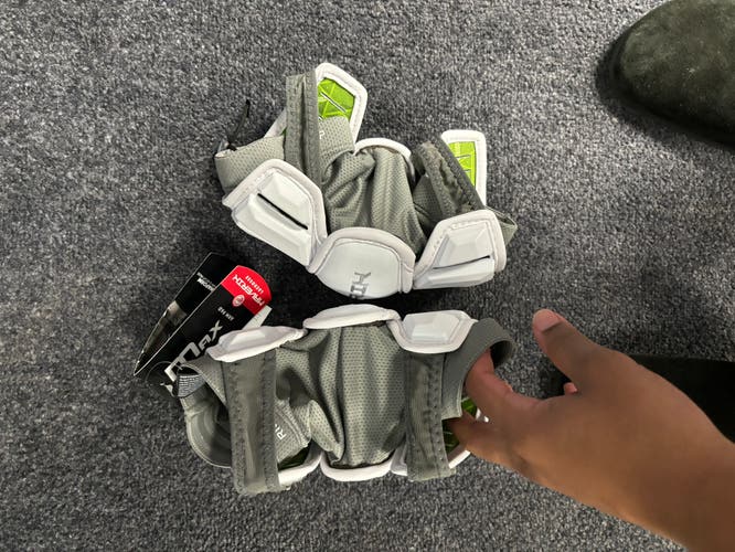 New Large Maverik Max Arm Pads