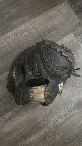 Wilson A2000 catchers mitt