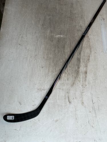 Bauer PROTO-R, 87/P28, RH Hockey Stick