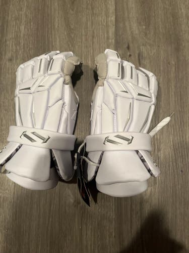 True temper zerolyte Lacrosse gloves