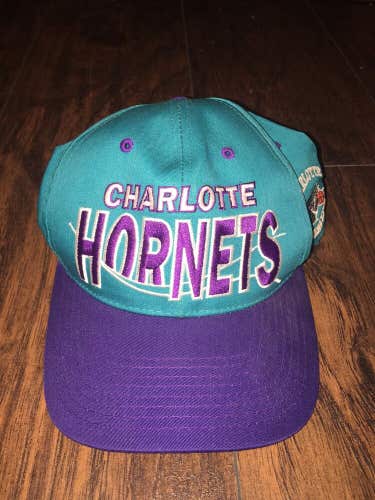 Vintage Charlotte Hornets The G Cap Snapback hat