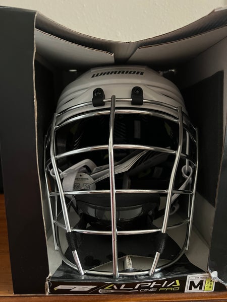 New Warrior Fatboy Alpha Pro Box Helmet White Medium