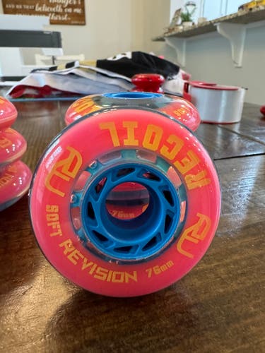 Revision Recoil Inline Roller Hockey Wheels INDOOR | SOFT 76MM 4 PACK PINK