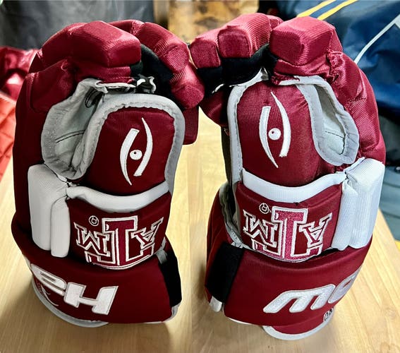Texas A&M Hockey Gloves