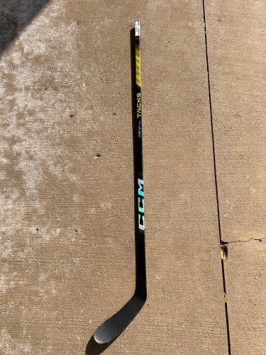 New Senior Right Handed P28 Pro Stock Tarasevich Tacks AS-VI PRO Hockey Stick