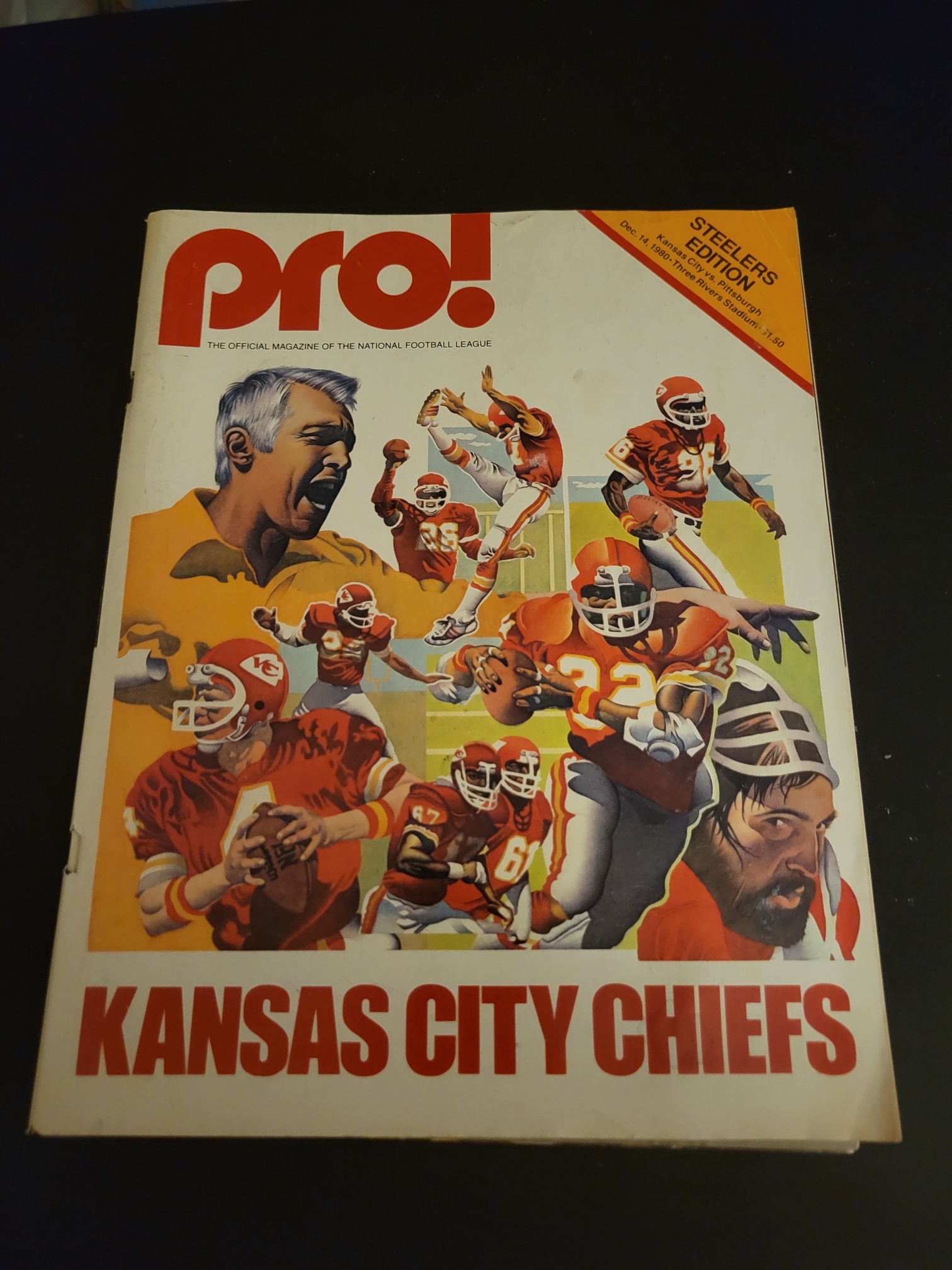 Vintage Pro NFL Magazine Pittsburgh Steelers vs Kansas City Chiefs