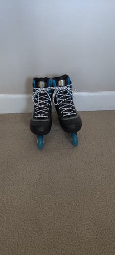 Lightly Used Bauer Coaster Inline Skates Regular Width Size 9