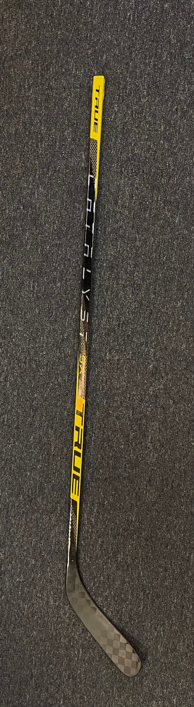True - Senior Left Hand MC Pro Stock Catalyst 9X Hockey Stick