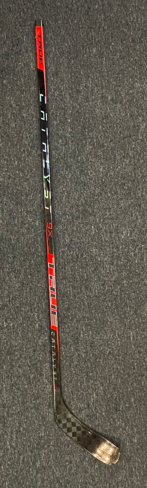 True - Senior Left Hand P92M Pro Stock Catalyst 9X Hockey Stick