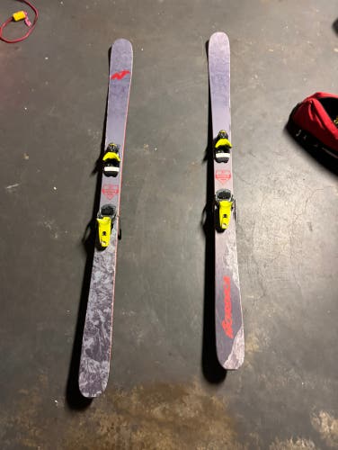 Unisex All Mountain With Bindings Max Din 20 Enforcer Skis
